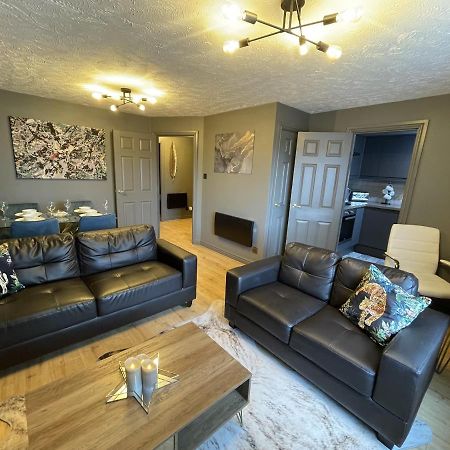 No24 - 2-Bed Boutique Apartment - Hosted By Hutch Lifestyle Leamington Spa Exterior photo