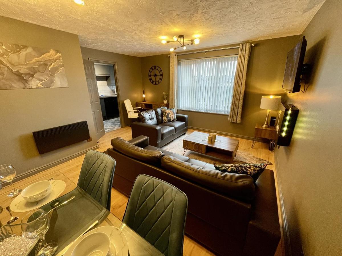 No24 - 2-Bed Boutique Apartment - Hosted By Hutch Lifestyle Leamington Spa Exterior photo