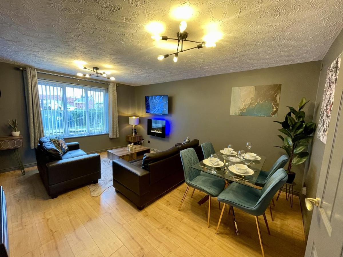 No24 - 2-Bed Boutique Apartment - Hosted By Hutch Lifestyle Leamington Spa Exterior photo
