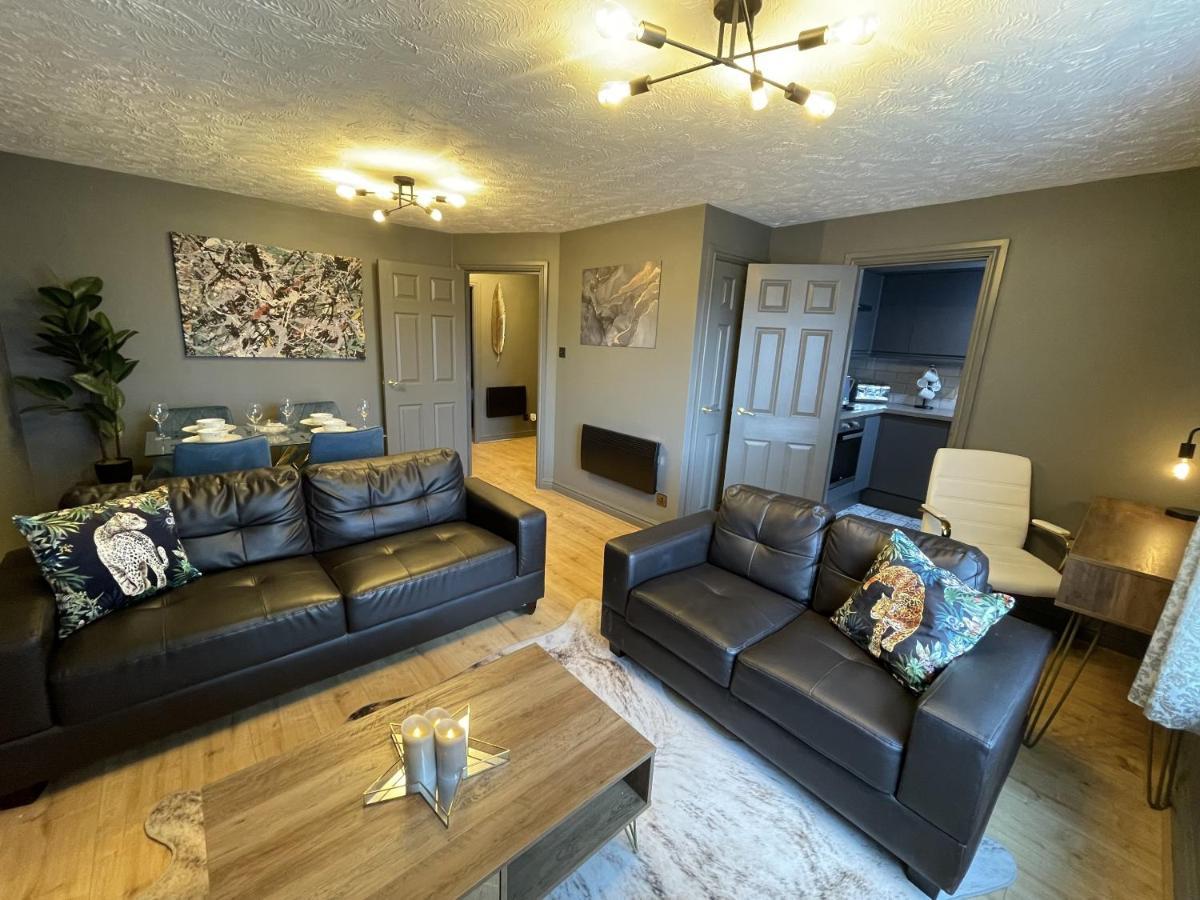 No24 - 2-Bed Boutique Apartment - Hosted By Hutch Lifestyle Leamington Spa Exterior photo
